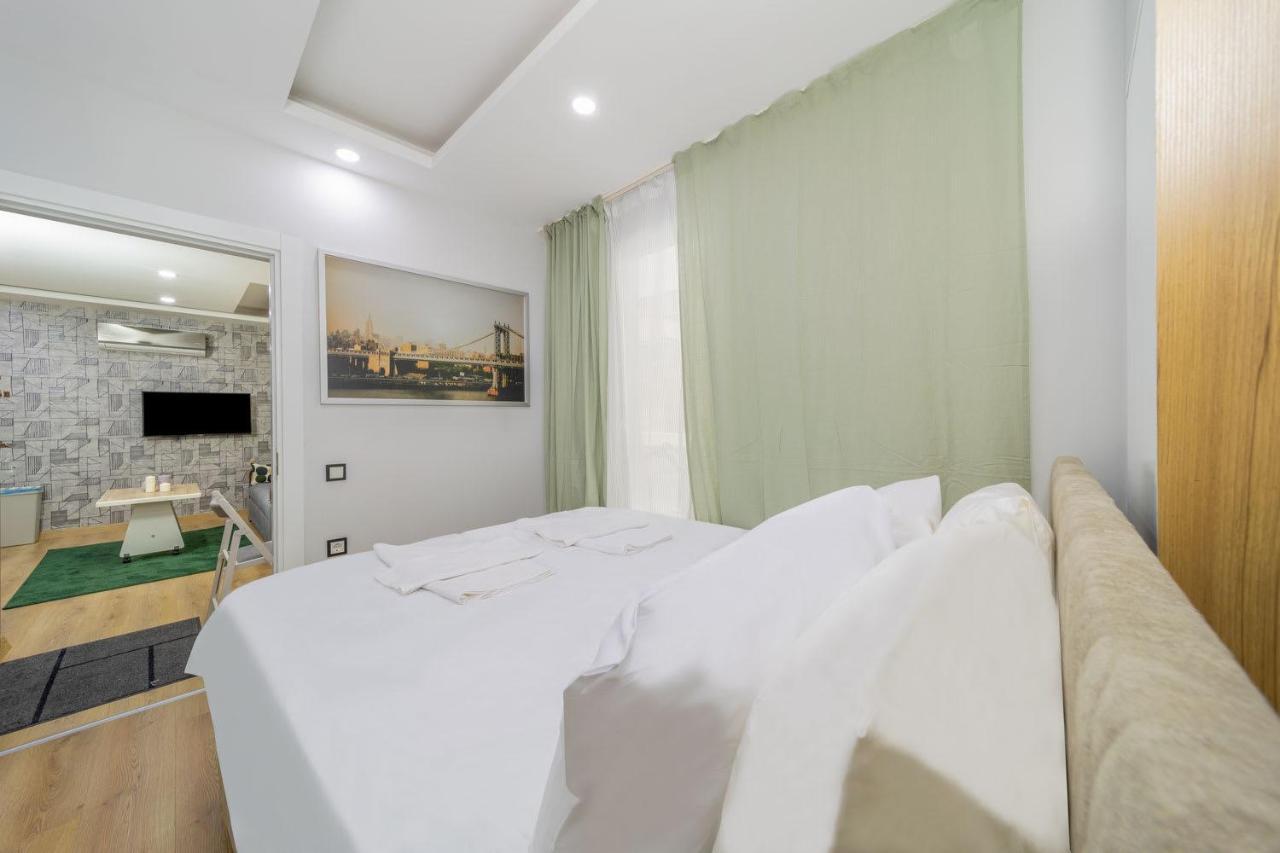 Modern And Cozy Apartment With Central Location And Balcony In Muratpasa, อันตัลยา ภายนอก รูปภาพ
